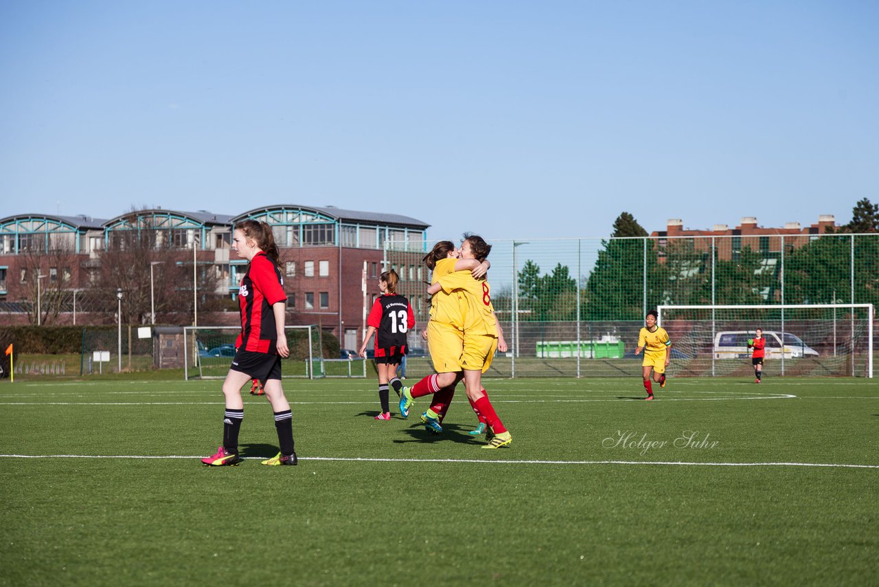 Bild 308 - B-Juniorinnen SG Weststeinburg/Bei - SV Fisia 03 : Ergebnis: 1:2